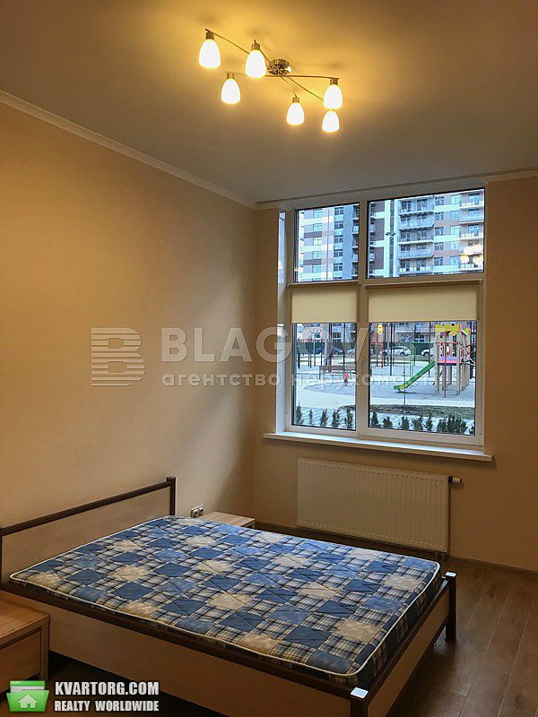 Rent out 1-room apartment. Киев, кристеров родини — photo 3