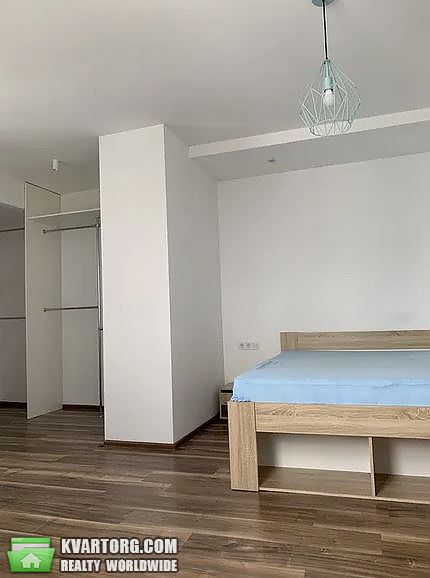 Rent out 3-room apartment. Киев, Пчелки — photo 8