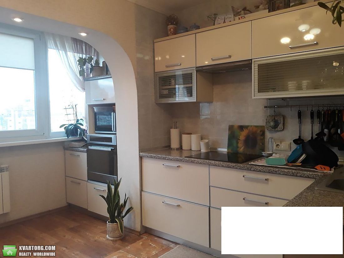 Sell 3-room apartment. Киев,  Бальзака — photo 1