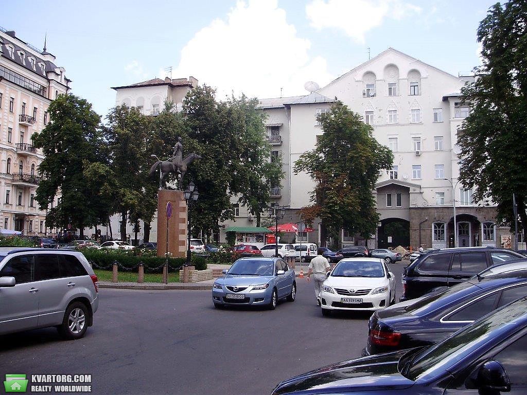Rent out 3-room apartment. Киев, Георгиевский переулок — photo 8