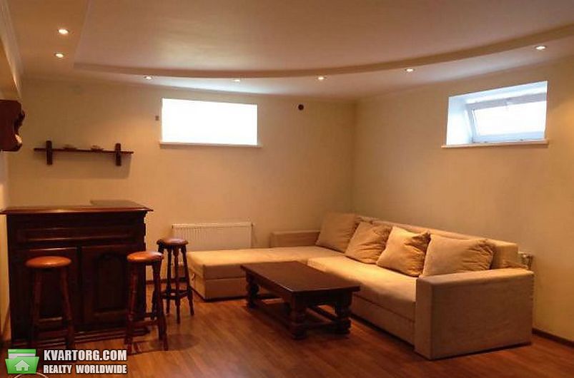 Rent out house. Киев, Садовая — photo 5