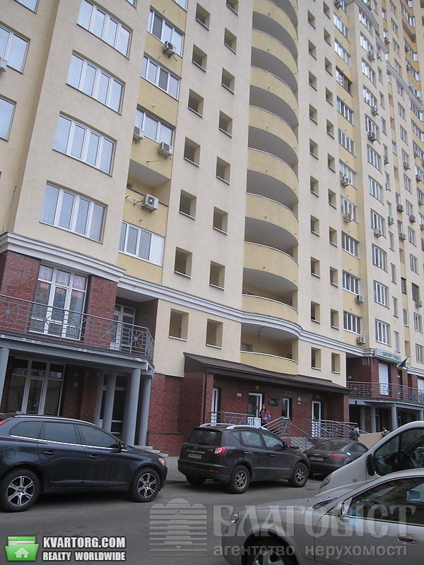 Sell 3-room apartment. Киев,  Трутенко — photo 8