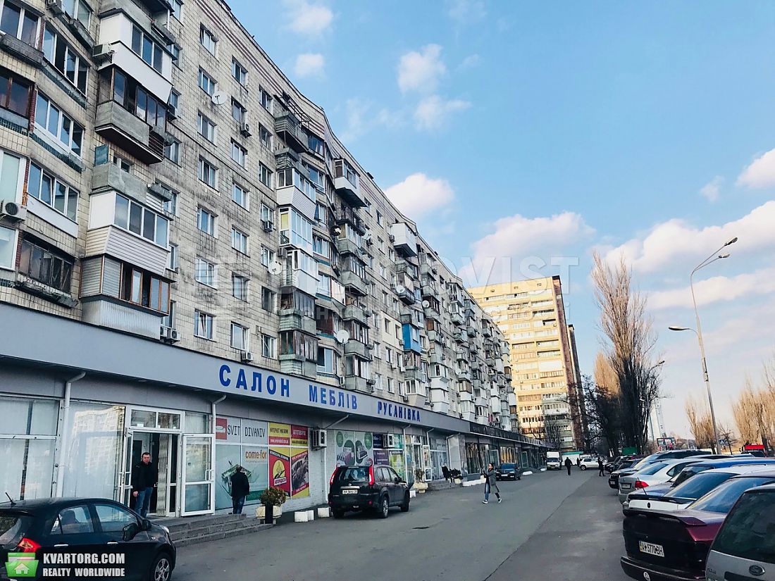 Sell 3-room apartment. Киев,  Энтузиастов — photo 1