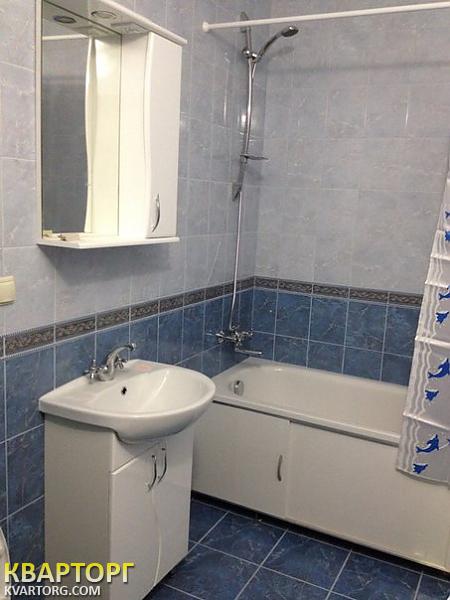 Rent out 2-room apartment. Киев,  Гродненский пер — photo 7