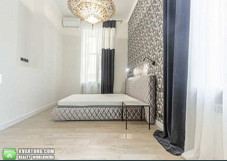 Rent out 2-room apartment. Киев, Большая Васильковская — photo 5
