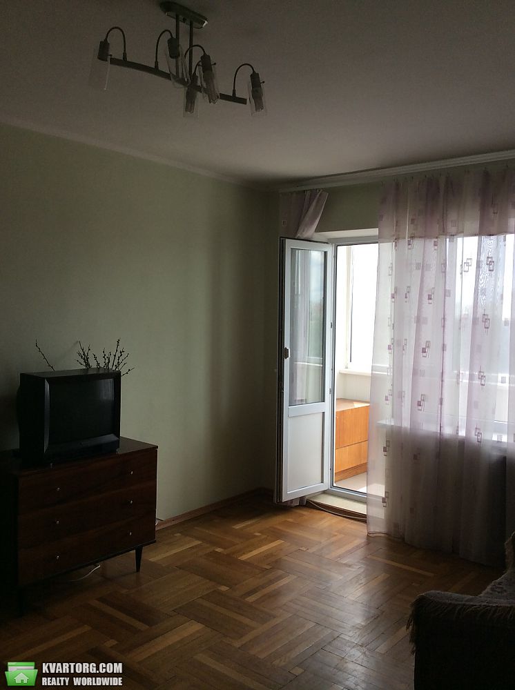Rent out 1-room apartment. Киев, ул Зодчих — photo 2