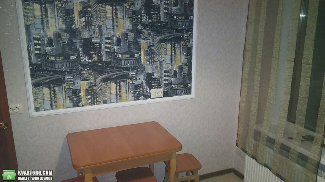Rent out 1-room apartment. Киев,  Ясиноватский пер — photo 10