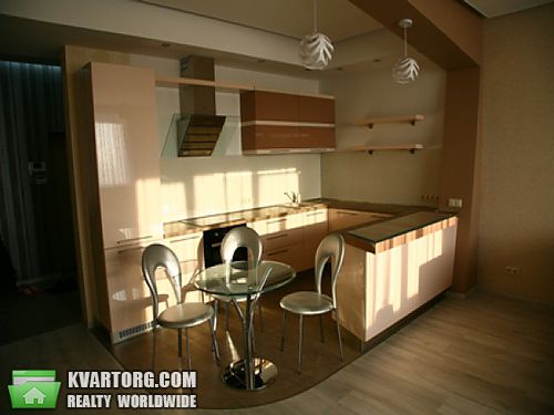 Rent out 2-room apartment. Киев, Оболонская наб — photo 2