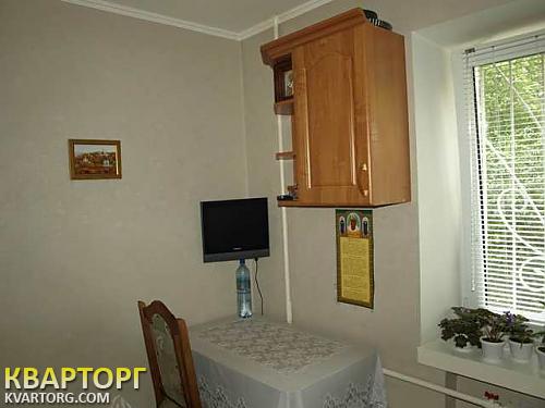 Rent out 2-room apartment. Киев,  Воссоединения пр — photo 6
