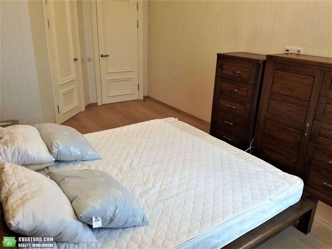 Rent out 3-room apartment. Киев,  Леси Украинки бул — photo 7