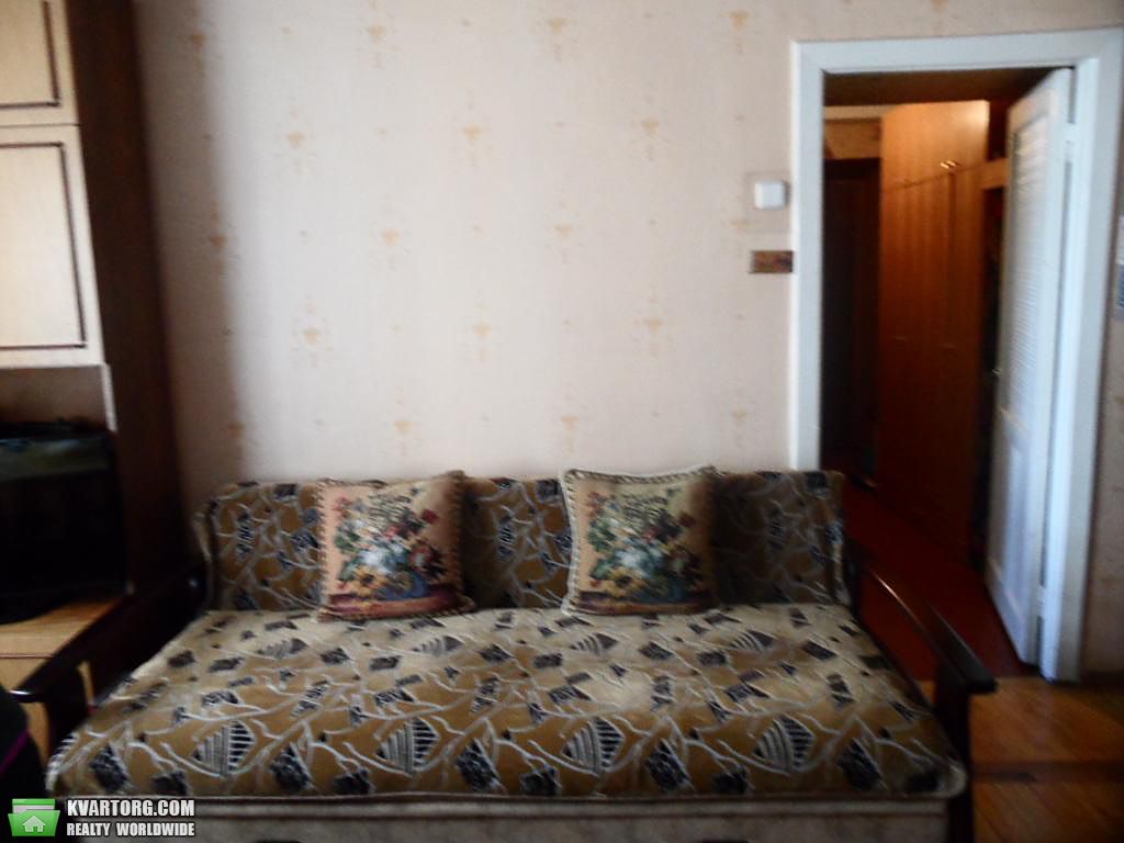Sell 3-room apartment. Киев, Кирилловская — photo 1