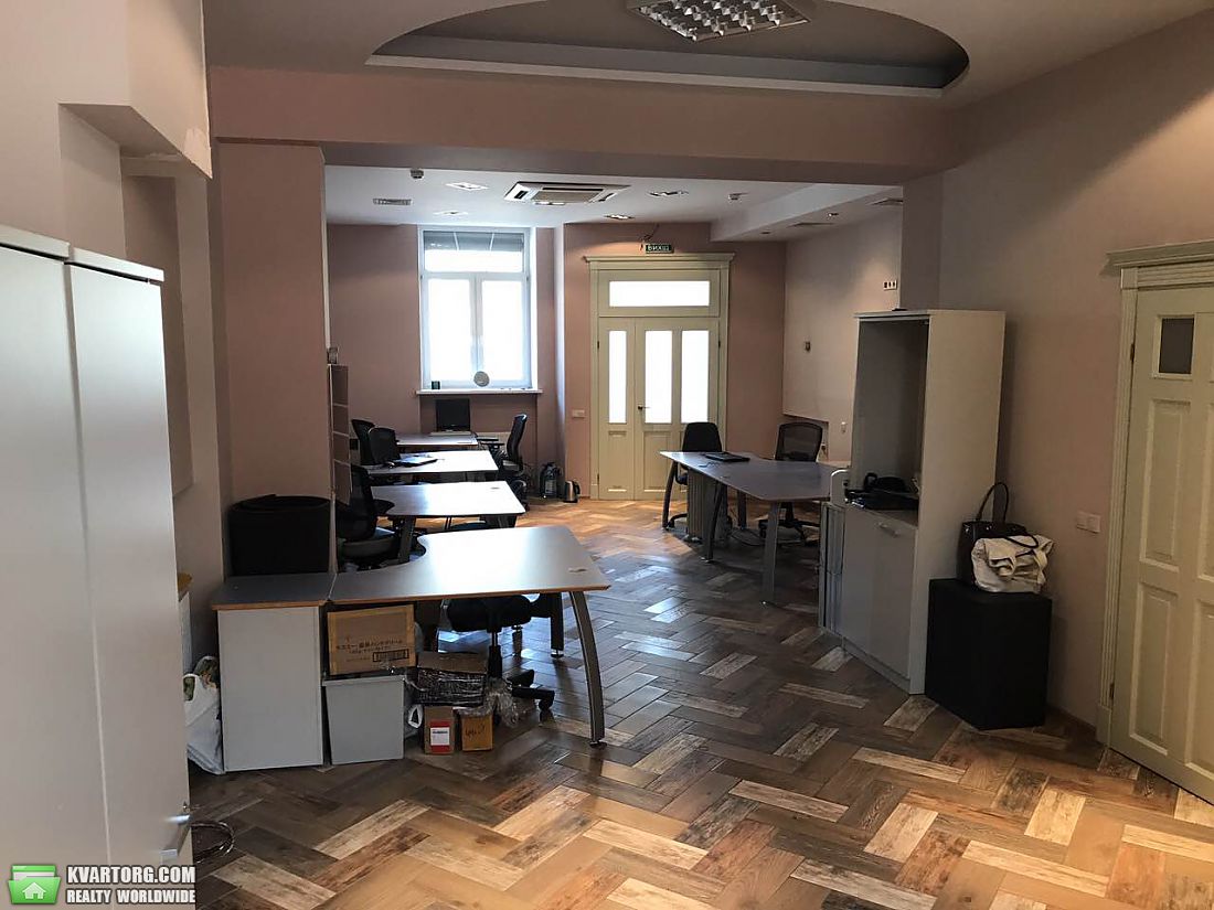 Rent out shop. Киев, дегтярная — photo 2