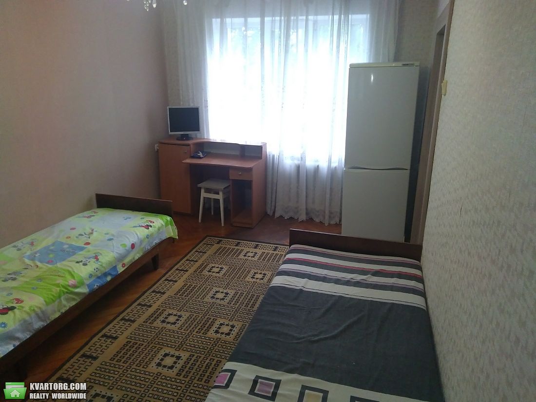 Rent out 1-room apartment. Киев,  Пост-Волынская — photo 3