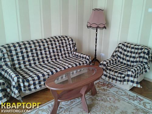 Rent out 2-room apartment. Киев, тургеневская — photo 3