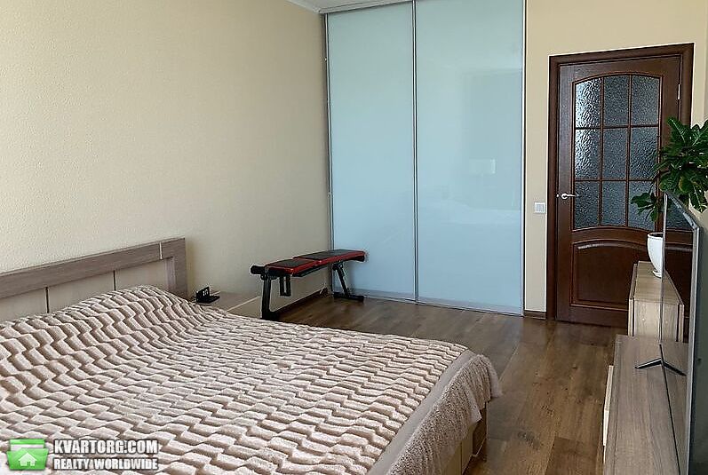 Sell 2-room apartment. Киев,  Воскресенская — photo 7