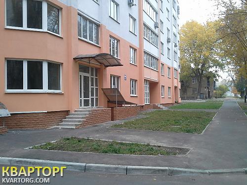 Rent out shop. Киев, Краснова Миколи — photo 1