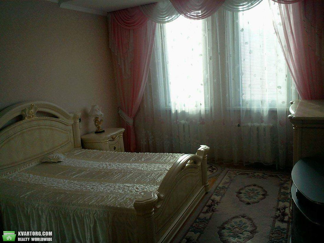 Rent out 2-room apartment. Киев,  Краснозвездный пр — photo 1