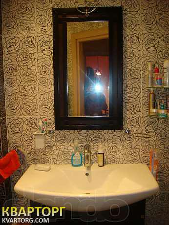 Sell 3-room apartment. Киев,  Ревуцкого — photo 7