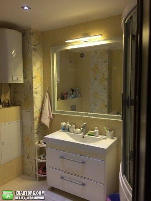 Sell 3-room apartment. Киев,  Лесной пр — photo 2