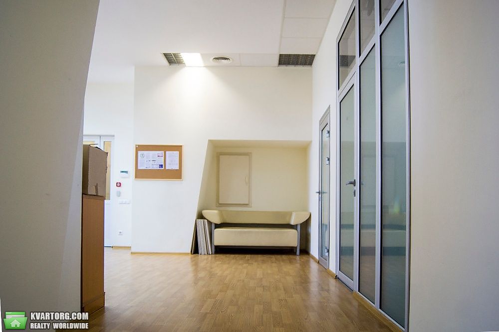 Rent out office. Киев,  Владимирская — photo 3
