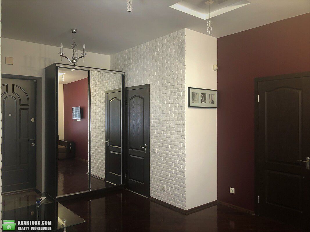 Rent out 2-room apartment. Киев, Воздвиженская — photo 4
