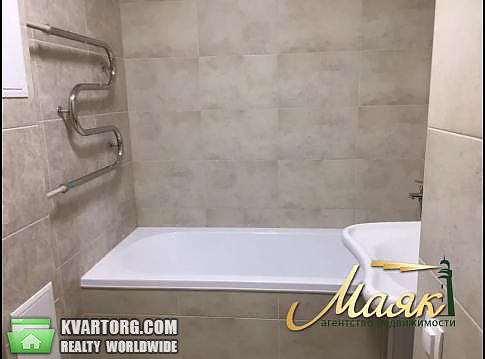 Rent out 2-room apartment. Киев,  Драгомирова — photo 6