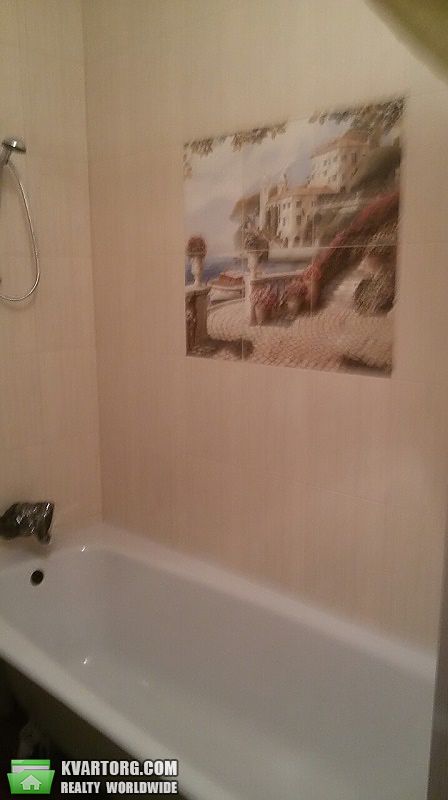 Rent out 3-room apartment. Киев,  Михайловская — photo 8