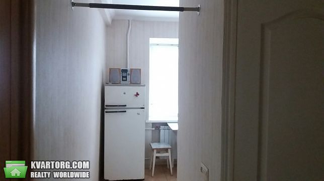 Rent out 2-room apartment. Киев,  Львовская — photo 4