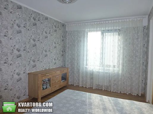 Sell 2-room apartment. Киев,  Полтавская — photo 3