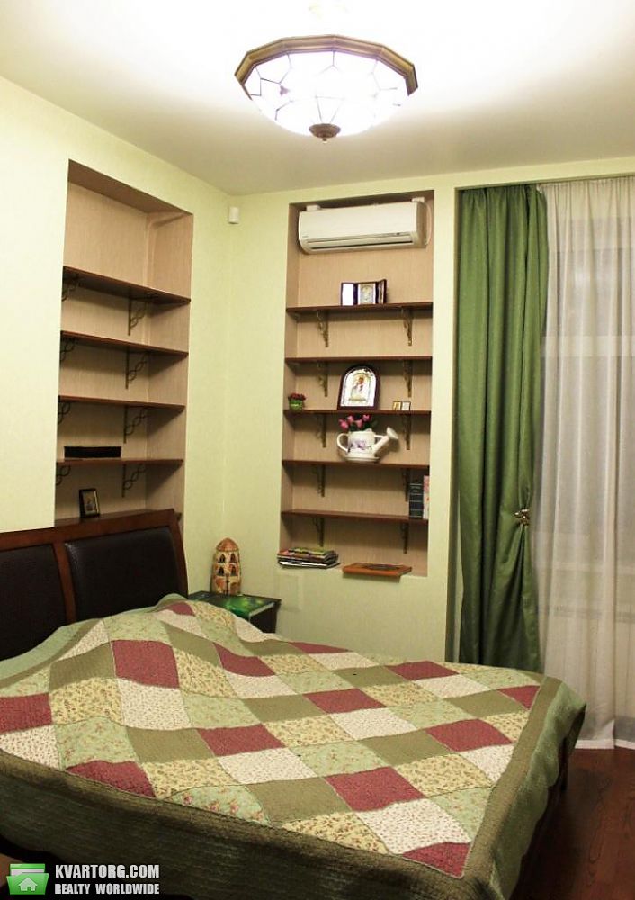 Rent out 4-room apartment. Киев,  Толстого — photo 6