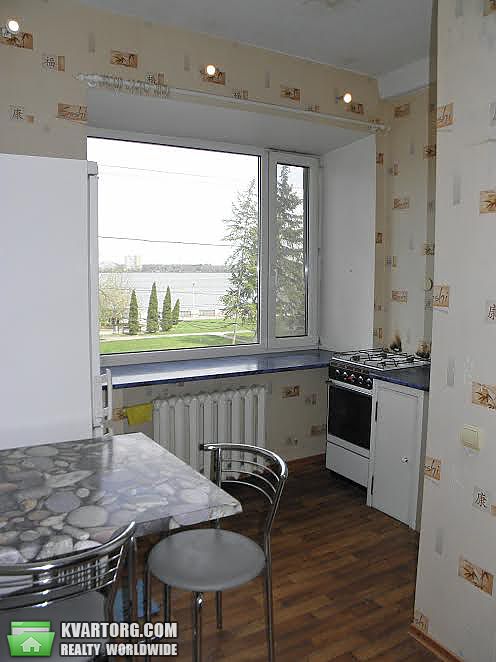 Sell 2-room apartment. Днепропетровск, Набережная Ленина — photo 2