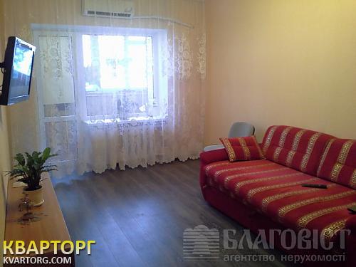 Sell 2-room apartment. Киев, ул. Дрогоманова — photo 3