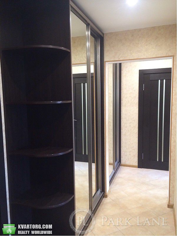 Sell 2-room apartment. Киев,  Бажана — photo 2