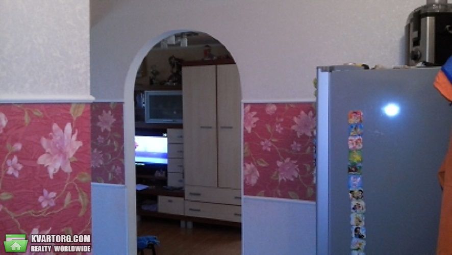 Sell 2-room apartment. Киев,  Салютная — photo 7
