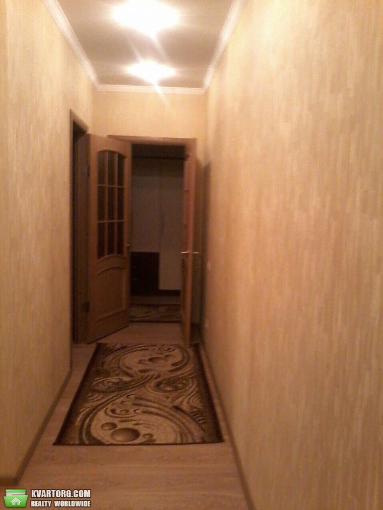 Rent out 2-room apartment. Киев, Перова — photo 9