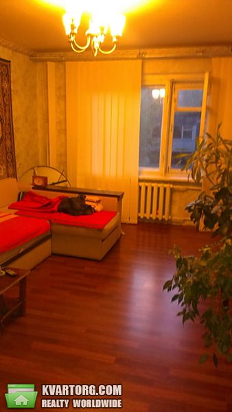 Sell 3-room apartment. Днепропетровск, тополь-3 — photo 1
