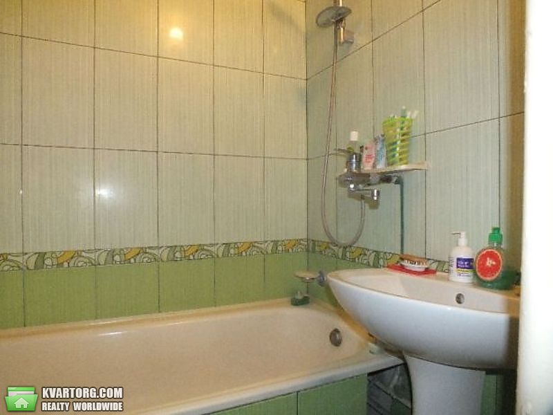 Sell 2-room apartment. Киев,  Милославская — photo 5