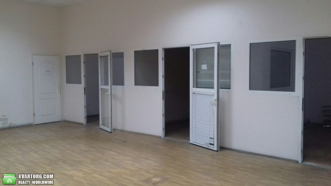 Rent out office. Киев,  Пушиной — photo 1