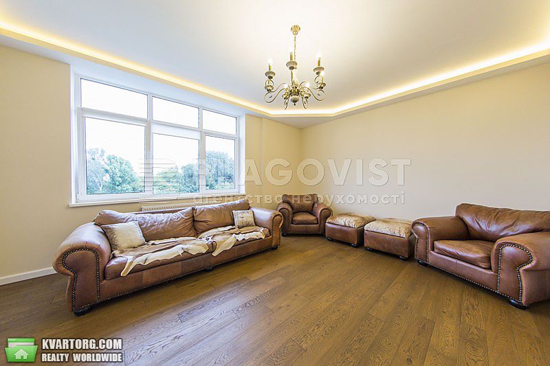 Rent out 3-room apartment. Киев, Шишкинский переулок — photo 1