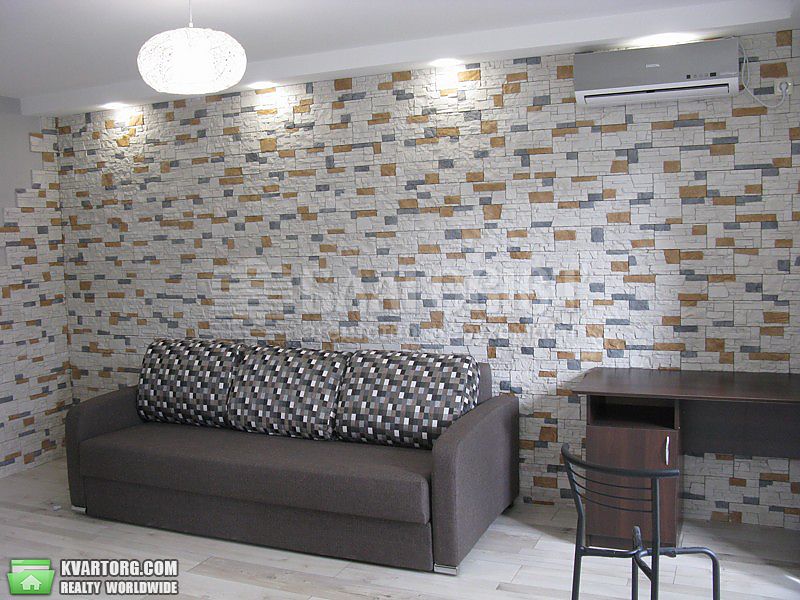 Rent out 1-room apartment. Киев,  Шолом-Алейхема — photo 2