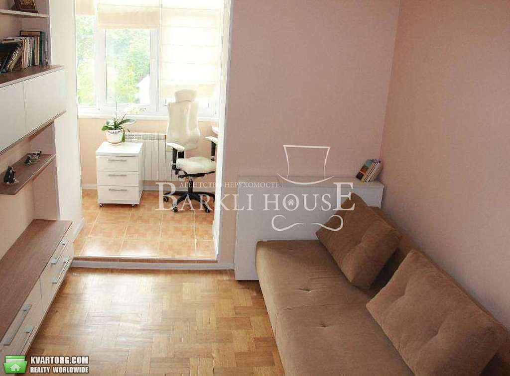 Rent out 3-room apartment. Киев,  Липская — photo 6