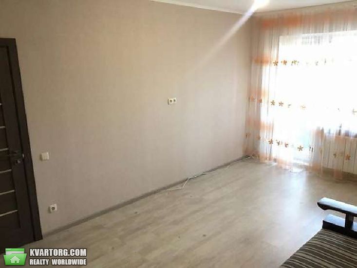 Sell 3-room apartment. Киев,  Маяковского — photo 2
