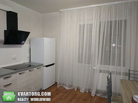 Rent out 1-room apartment. Киев,  Ясиноватский пер — photo 4