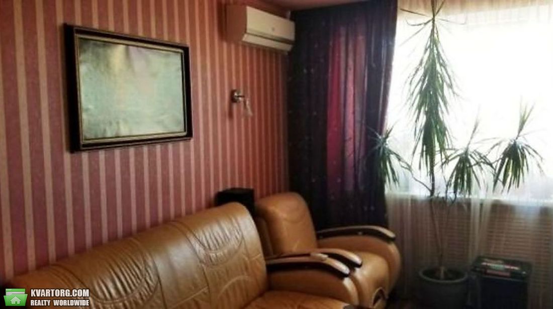 Sell 3-room apartment. Киев, Героев Сталинграда просп. — photo 1