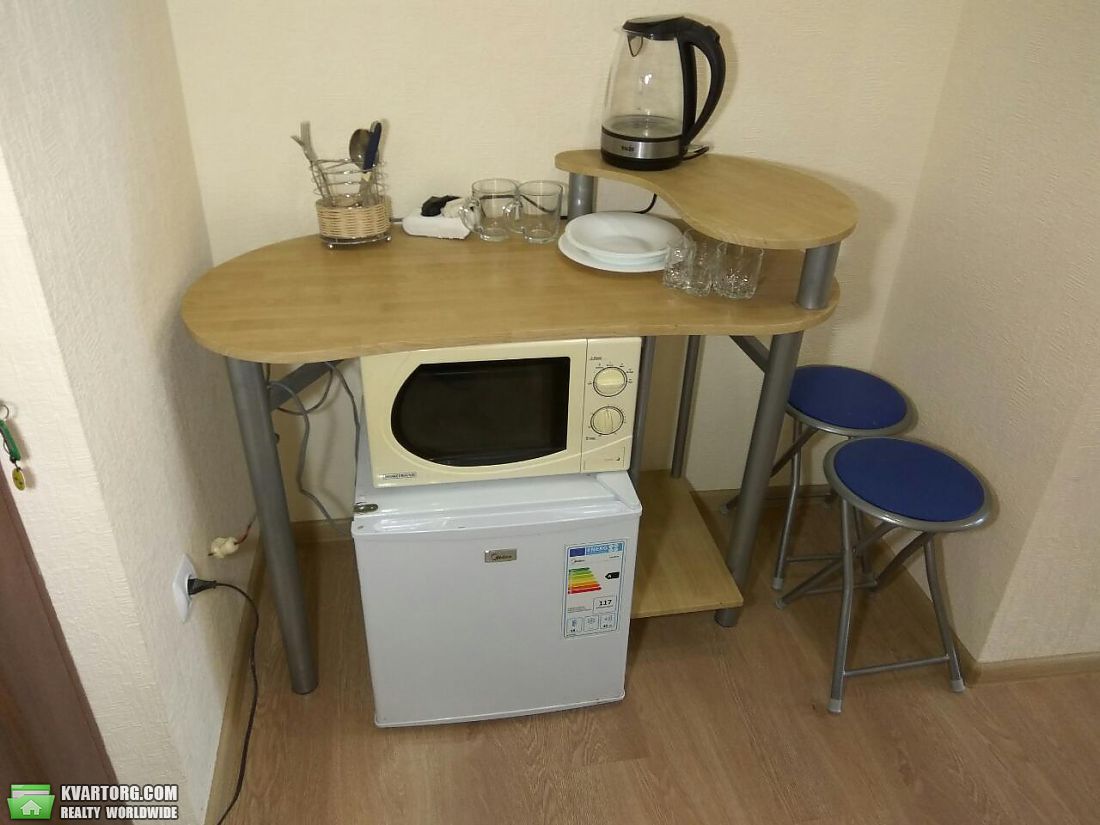 Rent out 1-room apartment. Киев,  Воздвиженская — photo 2