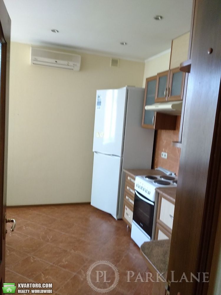 Sell 2-room apartment. Киев,  Бажана — photo 3