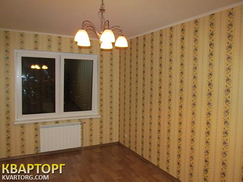 Rent out 2-room apartment. Киев, Ващенко — photo 4