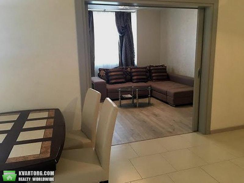 Rent out 3-room apartment. Киев,  Димитрова — photo 2