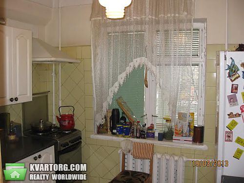 Sell 3-room apartment. Киев, Щорса — photo 4