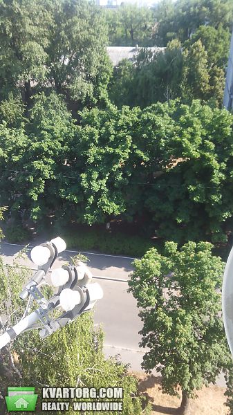 Sell 4-room apartment. Киев,  Святошинская — photo 9